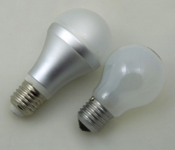 LED Lampe 6 Watt - fr E27 warm wei Birne